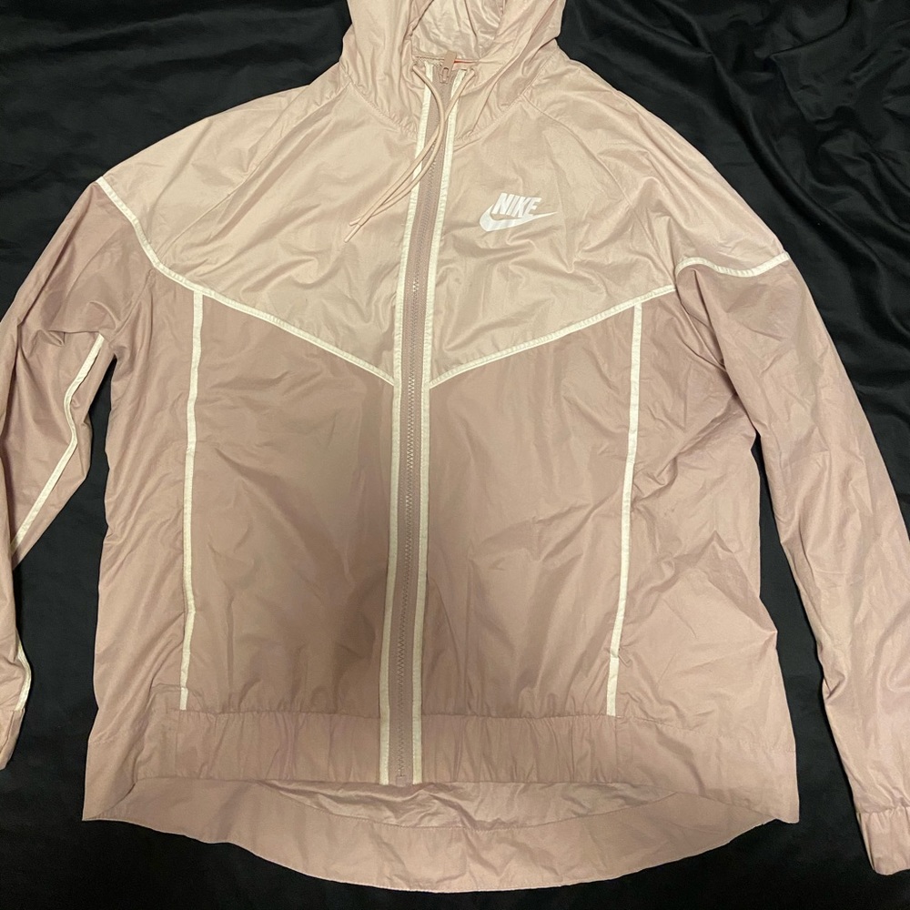 Light pink/nude Nike windbreaker